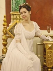 Белое Ампир (Светлана Сухорученко). Цена проката: 1500₽; цвет: Белый;
